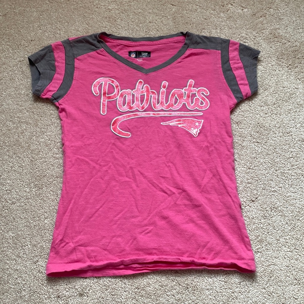 NFL Pink Patriots Girls V-Neck